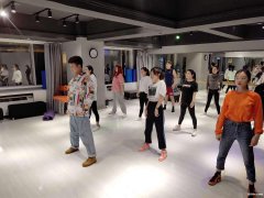 西安南郊成人舞蹈培训 提供爵士舞、钢管舞、街舞等课程