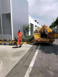 苏州工业园区出口加工区排污管道疏通，雨水污水管道清淤